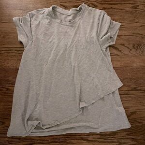 A Pea in the Pod nursing and maternity shirt